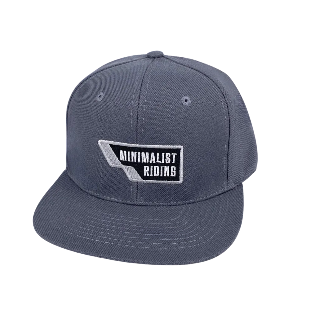Nón snapback